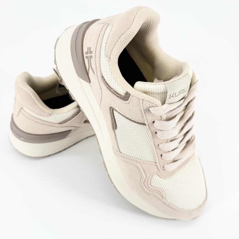 KURU Apogee Women’s 8.5 Wide Sand White Comfort Walking Sneakers NWOB